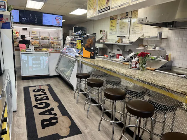 Mr Bagel & Deli