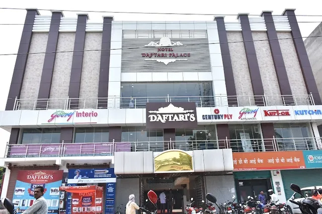 Hotel Daftari Palace