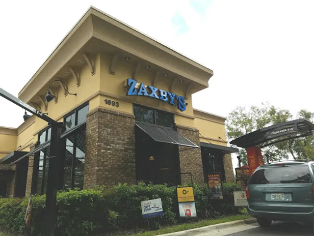 Zaxbys Chicken Fingers & Buffalo Wings