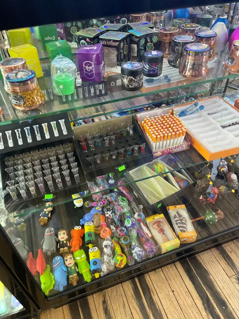 Lighthouse smokeshop