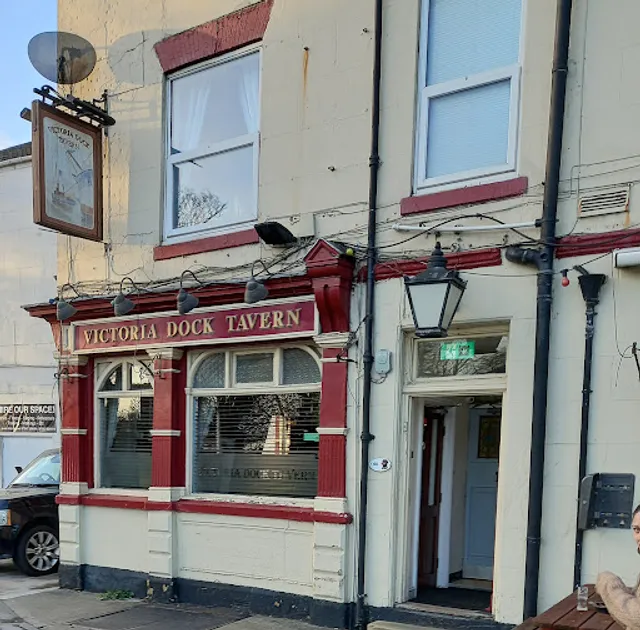 Victoria Dock Tavern
