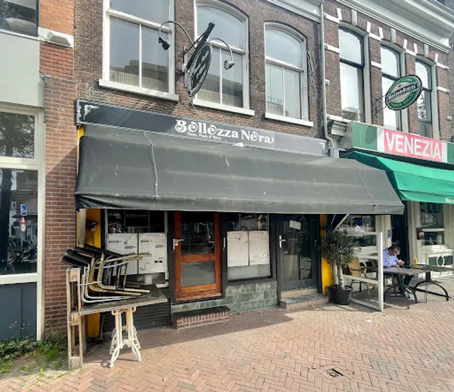 Pizzeria Black Beauty