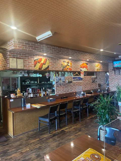 Mazeri Hassamu store