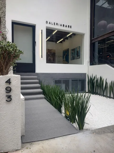 G A L E R I A B A S E
