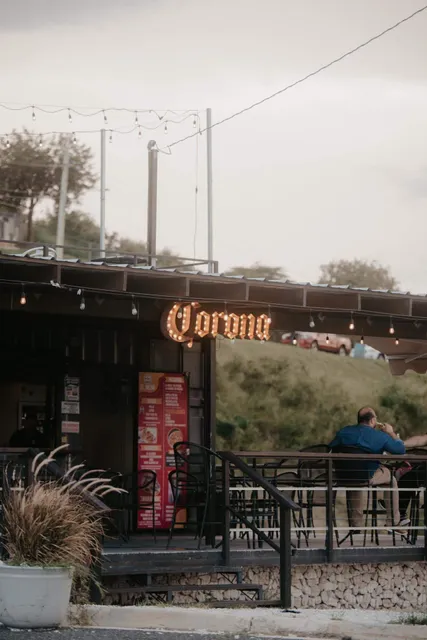 Vagonea Bar & Street Food