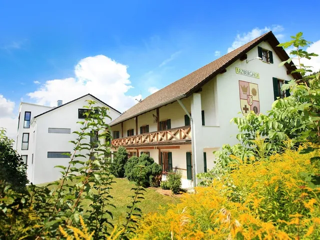 Pension Arzberghof G***