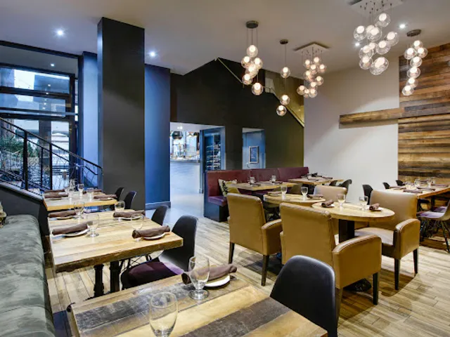 THE ALBION ROOMS RESTAURANT