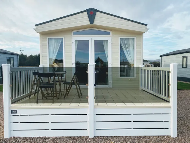 Royal Arch Riverside Park