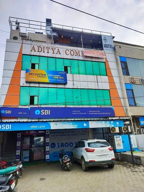 Collection O Hotel Aditya Inn