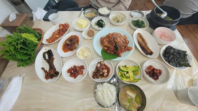 삼록석굴