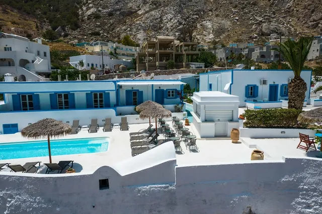 Ancient Thera Apartments