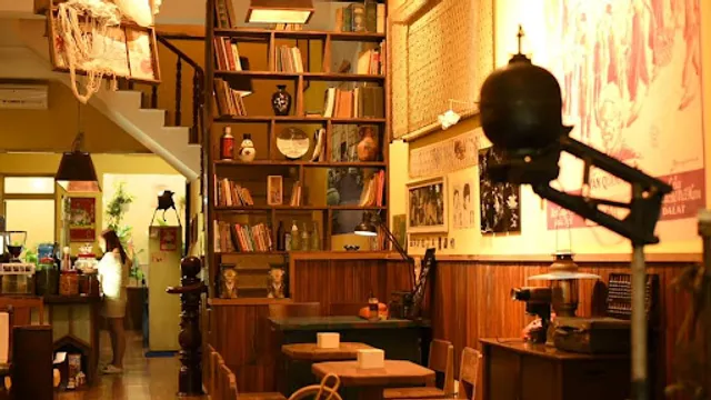 1671 Coffee And Tea | Cafe vintage Bình Thạnh