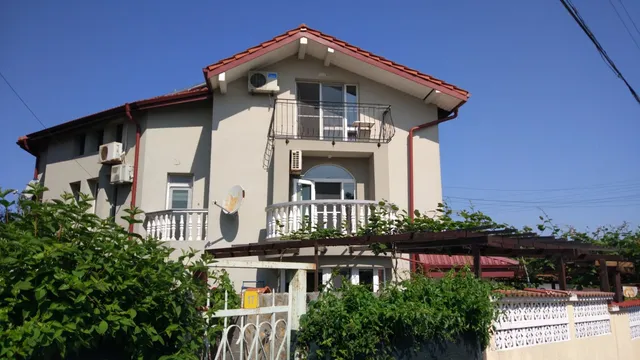 Villa Yana Guest Rooms