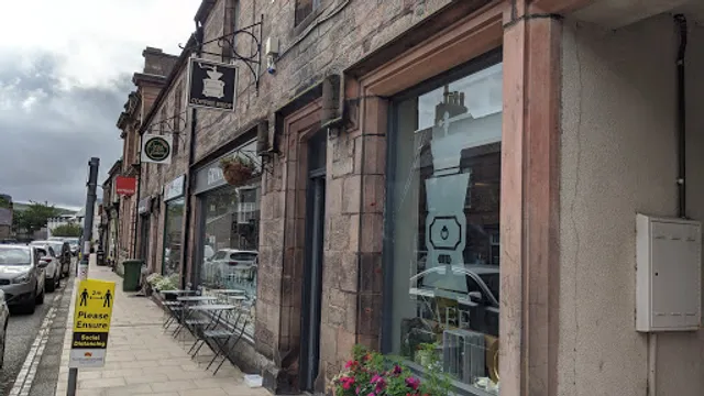 Grinders Coffee Shop