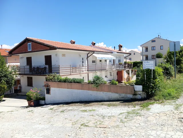 Ankaran Sobodajalka Mara Hrvatini 183a APARTMAJI MARA