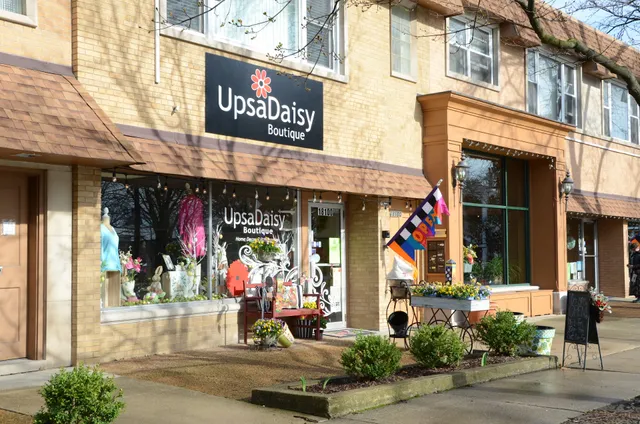 UpsaDaisy Boutique