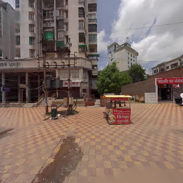 Hotel Pooja International