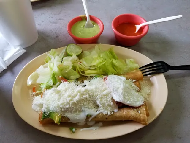 Flautas y Paleteria Tepalca