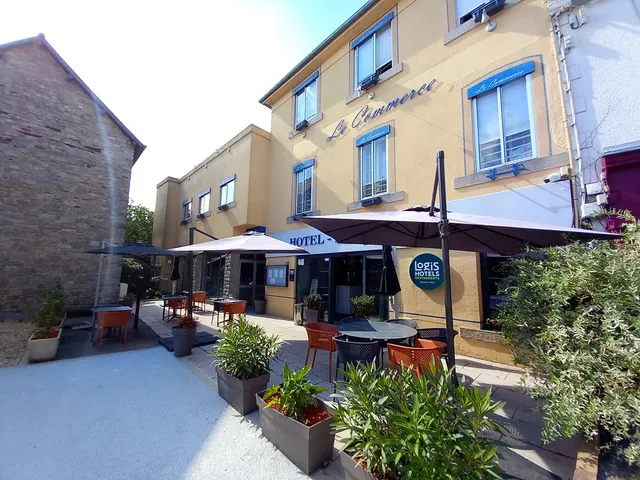 Hôtel le Commerce