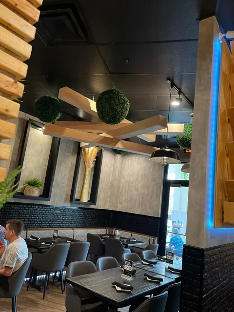 OASIS The Kitchen Lounge