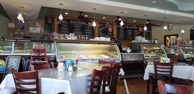 Gelato Joe's Italian Restaurant & Bar