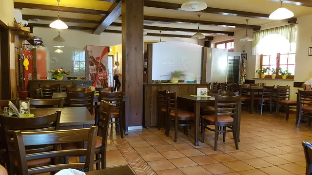 Madronič, catering and tourism, l.l.c.