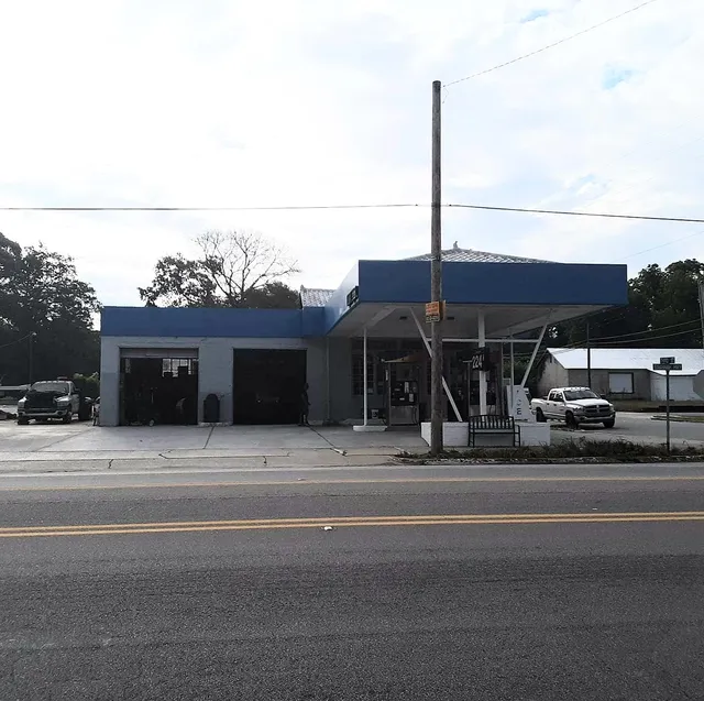 Norway Gas & Auto Sales