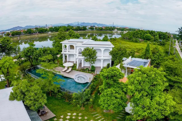 Soleil Riverside Villa