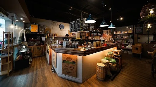 羅斯朵.晴天現烘精品咖啡研究室