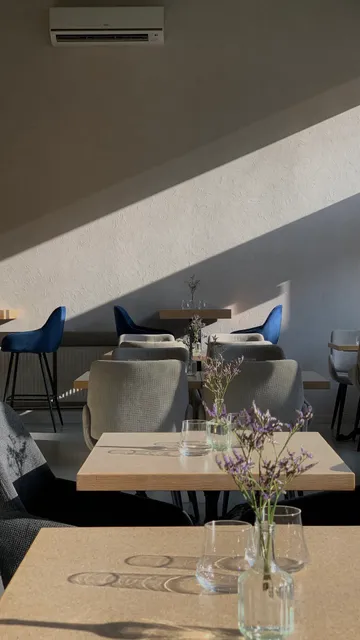 LOWINE - Natural Wine Bar & Kitchen