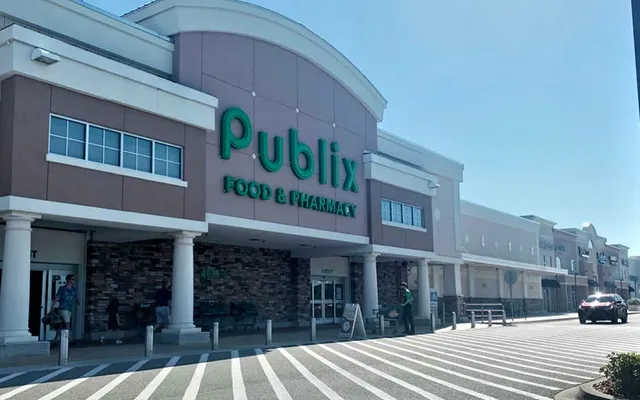 Publix Pharmacy at Villages of Amelia