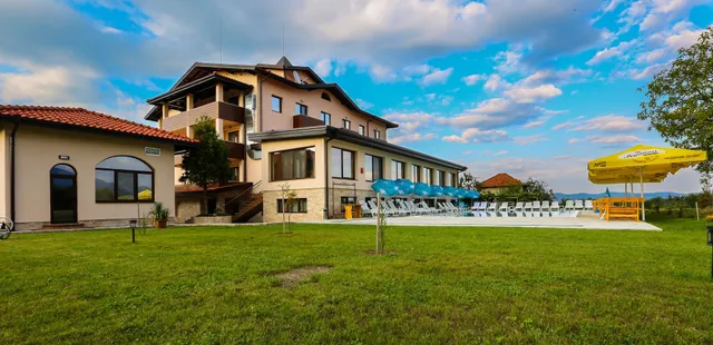 Hotel Nikol - Dolna Banya