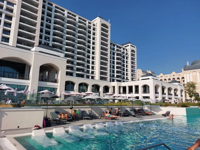 VIP CLUB Dolphin Coast