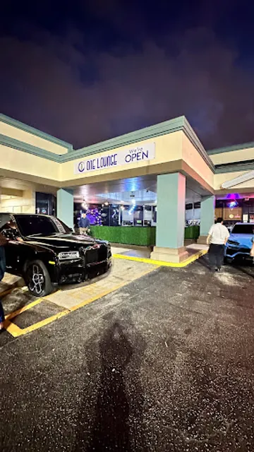 One Lounge | Uzbek Turkish | Halal food & Hookah lounge