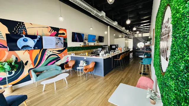 The Healthy Crave - Smoothie & Energy Bar