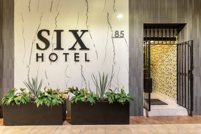 SIX HOTEL GUADALAJARA DEGOLLADO