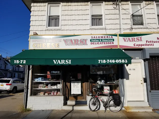 Varsi Deli
