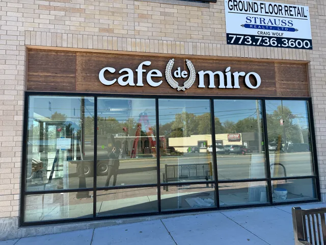 Cafe De Miro