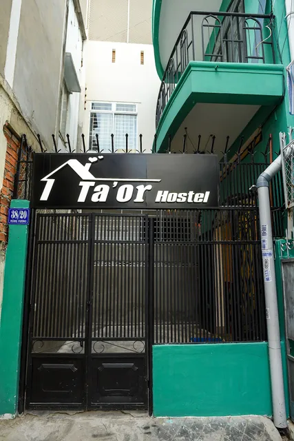 Taor Hostel