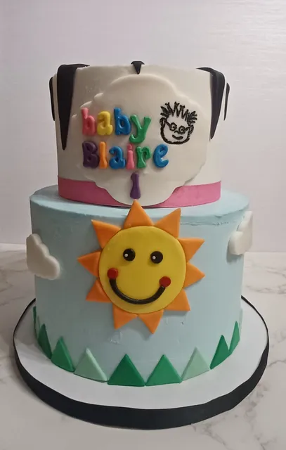 Noni's Custom Cakes by Victoria