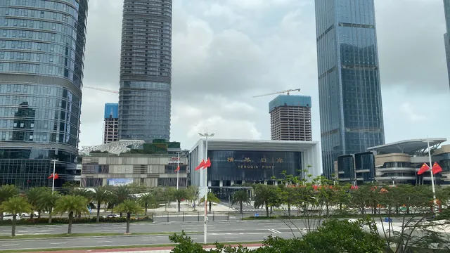Hengqin Port Commercial Plaza