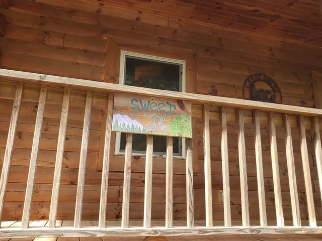 Sweet Ts Cabin