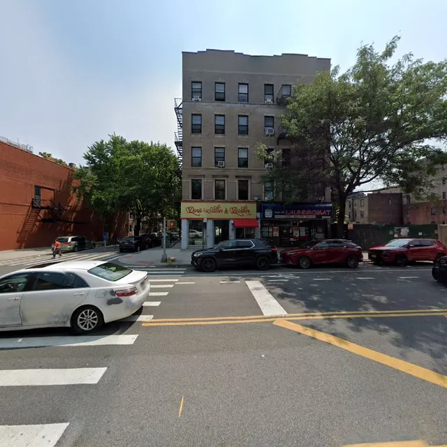 Sara Unisex Beauty Salon