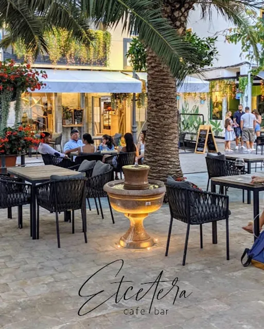 Etcetera Cafe Bar