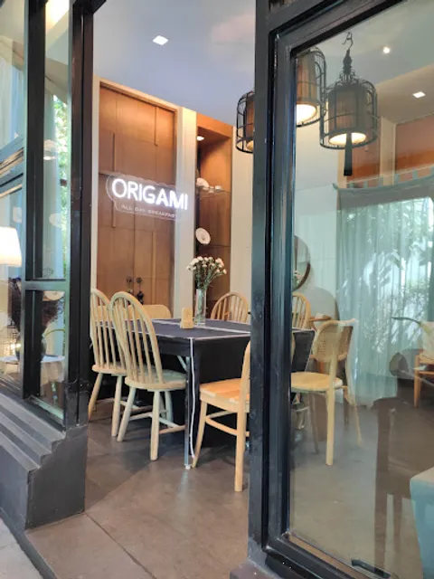 Origami Cafe