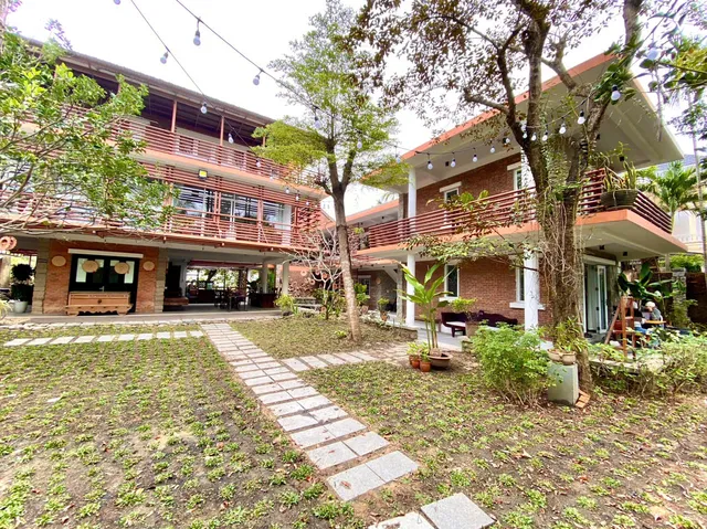 Laoxao Riverstone villa