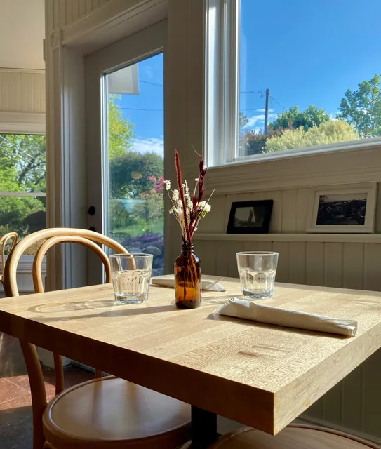 Longfellow Restaurant