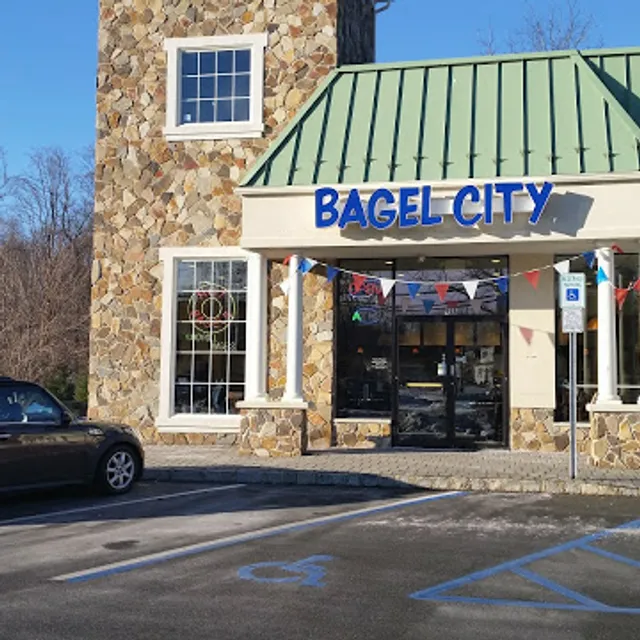 Bagel city grille