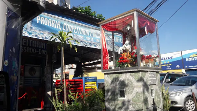 Bakery, Confectionery and Mini Market Lion King