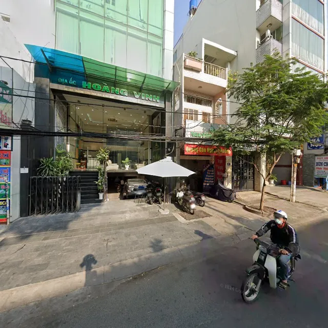 Khách Sạn Thiên Nga